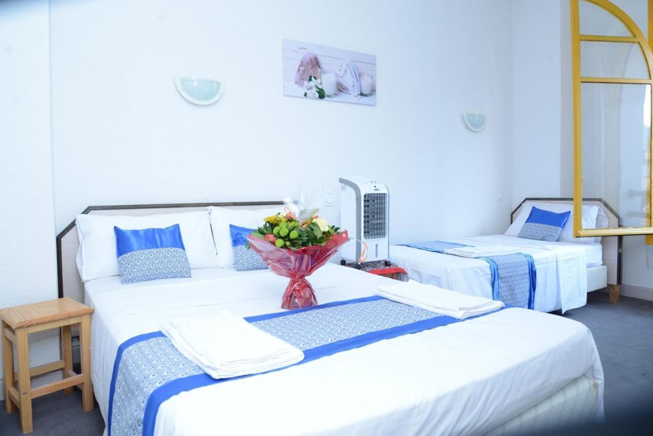 Hotel Aux Armes De Belgique Lourdes Buitenkant foto